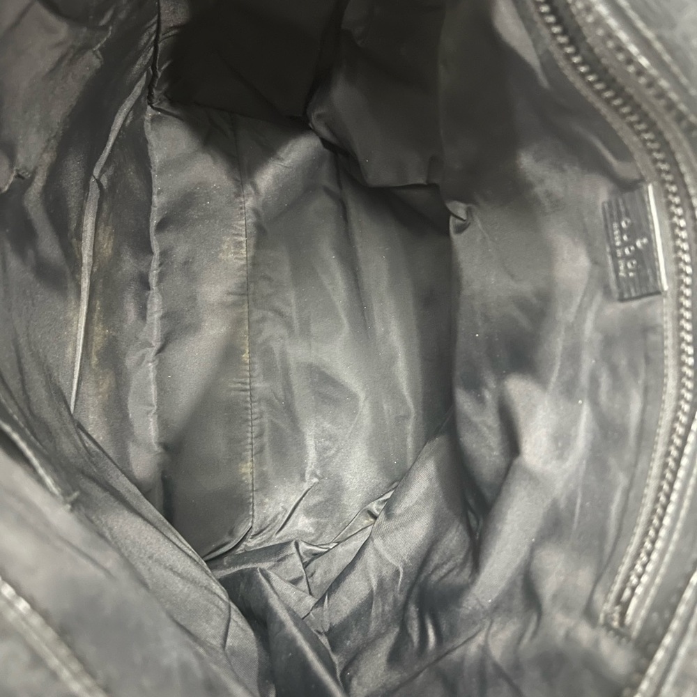 GUCCI GG Supreme Vertical Tote - Picture 13 of 16